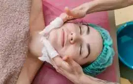 Deep Cleansing Facial for Healthy and Glowing Skin, Abu Dhabi