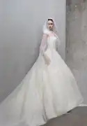 Shop Designer Dresses Online – Latest Fashion, Beirut