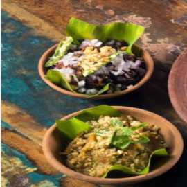 Delicious Baati Chokha for Order  Train Travelers , Jhansi