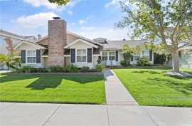 Candice Uy, Realtor | Real Estate Broker Associate, Los Alamitos