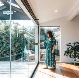 Add Elegance to Your Entryways with Frameless Glas, Moorabbin