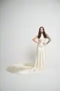 Spring Sale on White Wedding Dress – Luxury Bridal, $ 2,975