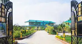 Comfortable stay at resort in chalsa Murti area, Siliguri