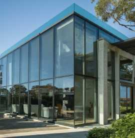Aluminium Splashbacks: Modern and Hygienic Kitchen, Sydney