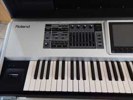 ROLAND FANTOM G6, $ 700