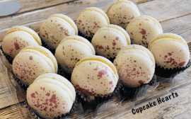 Cupcake Hearts: Crafting Custom Cupcakes for Every, $ 0