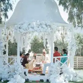Relaxed Outdoor Garden Wedding Venue in Melbourne , Fawkner