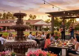 Best Restaurants With Live Music in Oceanside