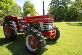Tractor Factory India, ₹ 300,000