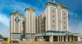 Best Hotels Near Virginia Beach Convention Center