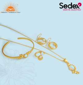 Stunning Ethiopian Opal Jewellery Set - One-of-a-K, ps 150