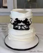 Custom Cupcake Magic: Sweeten Every Occasion, Kissimmee