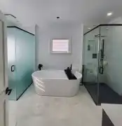 Install Glass Shower Walls in Your Toronto-Area , Toronto