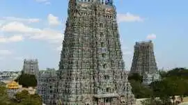 Which South India Tour Covers Temples, Backwaters, Delhi