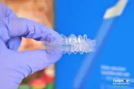 What services does a professional orthodontist in , North Miami Beach