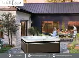 Movable Hot Tub | Bullfrog Spas, $ 0