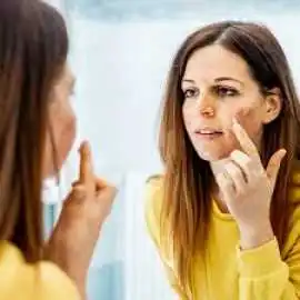 Best Acne Treatment in Greater Noida | DermaLinks , Noida