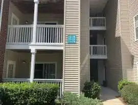 Custom Apartment Signs in Charlotte, Charlotte