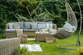 Indulge in Luxury: Deluxe Holiday Homes Dubai, Abu Dhabi