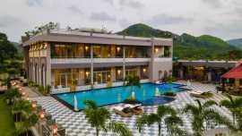 Peaceful and Luxurious Accommodations in Udaipur, Udaipur