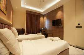 Comfort & Convenience: Hotels near Knowledge P, Noida