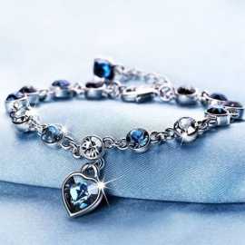 Buy Online Rakhi Delivery In Kolkata With Same Day, ₹ 749