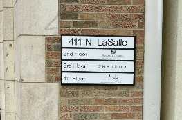 Effective Wayfinding Signs in Chicago, Chicago