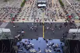 Track Live Wait Times & Parking Near You with , Los Angeles