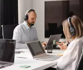 Voice AI vs Human Call Centers: What Works Better, San Francisco