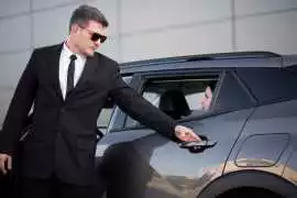 Premium Milton to Toronto Pearson Airport Service , Woodbridge