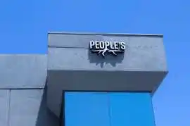 Custom Storefront Signs in Austin, Georgetown