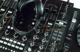 Top-Tier DJ Mixer Rentals in Brooklyn, Brooklyn