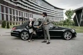 Houston Black Car Service with Professional Chauff, Cypress