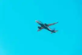 ¿Cómo una persona puede cancelar vuelo Vueling? Gu