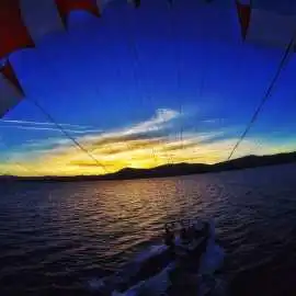 Parasail in Lake Tahoe, Tahoe City