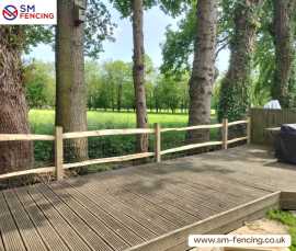 Leading Fencing Services Provider in Crawley, London