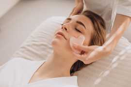 Refresh Your Face with a Gua Sha Stone Facial in C, Chelsea