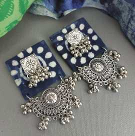 Discover the Elegance of Professional Work Earring, ps 280