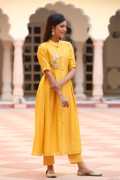 Bright Yellow Suit for Women – Gillori, $ 3,599