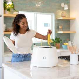 Electric Kitchen Composter, Tomball