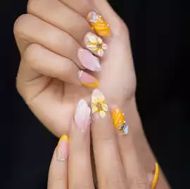 Lakme Academy South Campus-Nail artist in , New Delhi