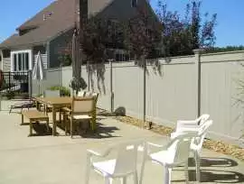 PVC Fence Panels Built Strong for Canadian Weather, Saskatoon