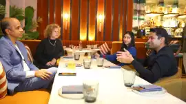  Discover Stranger Meetups with StepOut