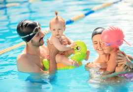 Swimming classes for newborns in Singapore, Bukit Timah