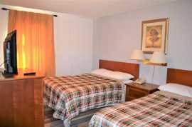 Comfortable Rooms for Corporate Group in Burstall, Saskatoon
