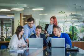 Sales Coaching Software: Elevating Sales Team Perf, Adelanto