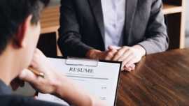 Resume Writer Near Me for Freshers - Avon Resumes, Noida