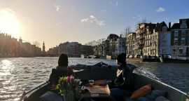 Evening Cruise with Boat Local, Amsterdam