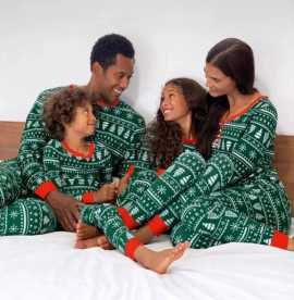 The Magic of Christmas Family Pyjamas, Aberdare