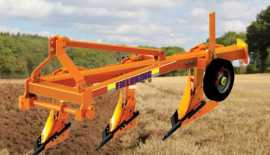 Best Tractor Plough used for soil preparation, Noida